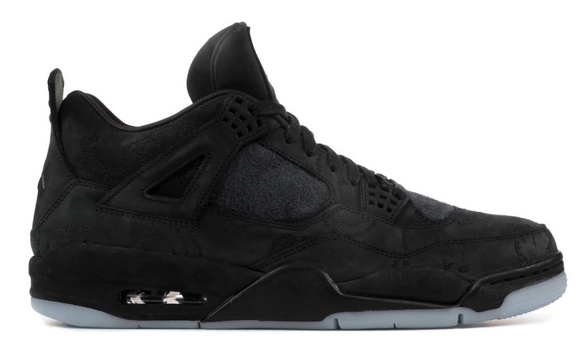 air-jordan-4-kaws-black-cyber-monday-930155-001-2.jpg