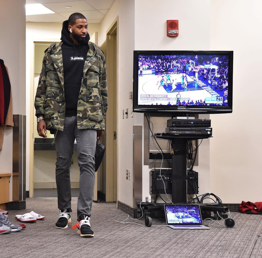 tristan-thompson-off-white-nike-air-presto.png