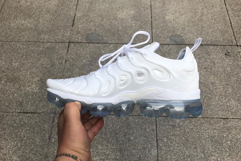 https-%2F%2Fhk.hypebeast.com%2Ffiles%2F2017%2F11%2Fnike-air-vapormax-plus-white-grey-colorway-02.jpg