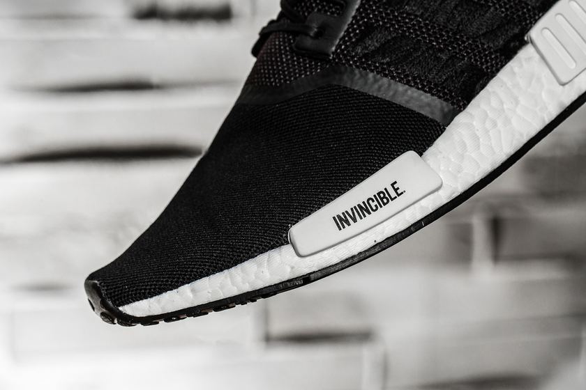 https_%2F%2Fhk.hypebeast.com%2Ffiles%2F2017%2F11%2Finvinvible-neighborhood-adidas-originals-nmd-r1-closer-look-5.jpg