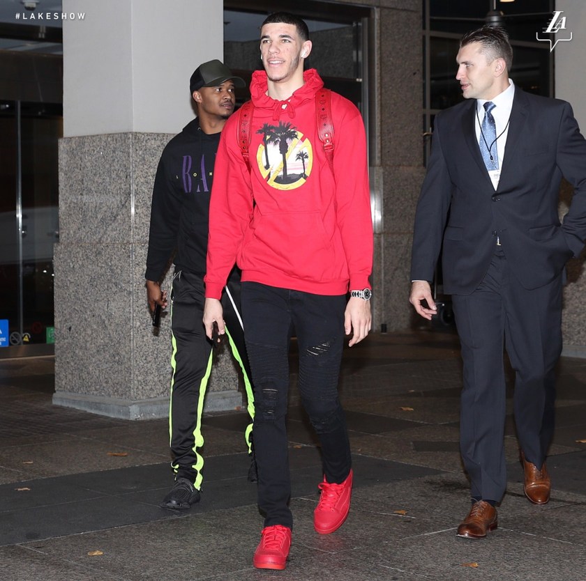 lonzo-ball-air-jordan-2-low-gym-red.jpg