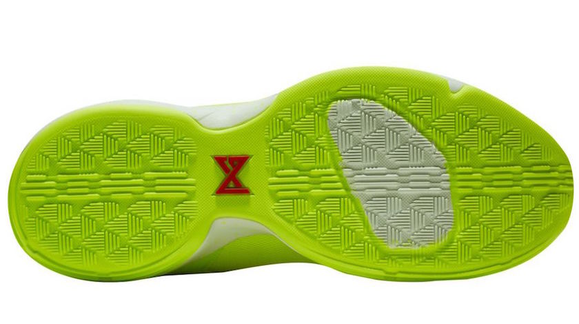nike-pg1-volt-6.jpg