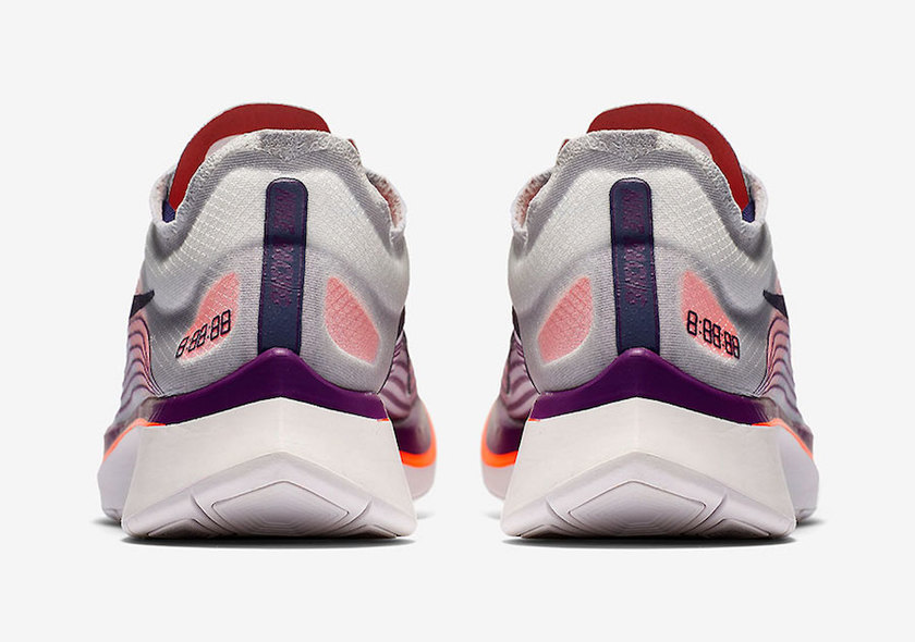 nike-zoom-fly-sp-AA3172-500-4.jpg