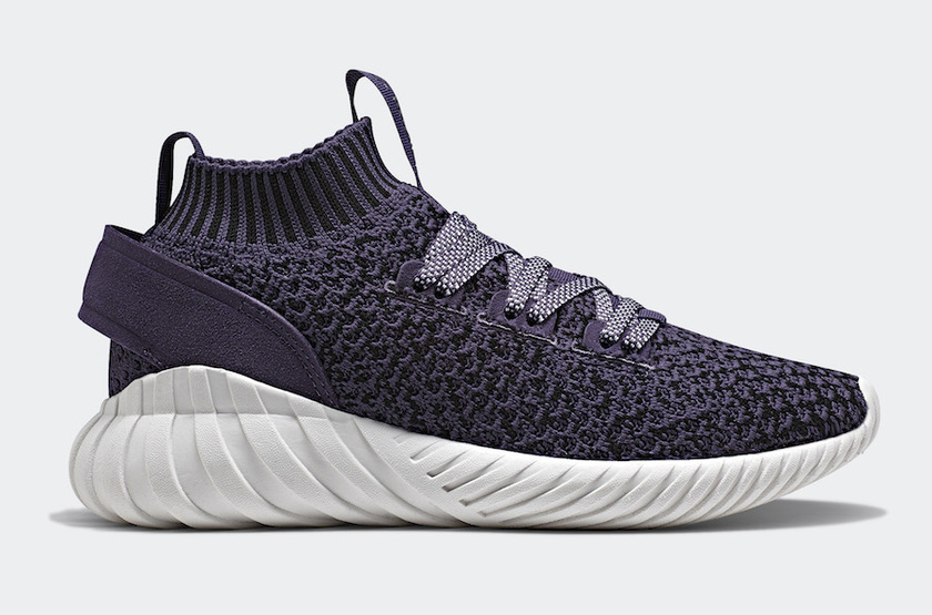 adidas-tubular-sock-CQ2482-1.jpg