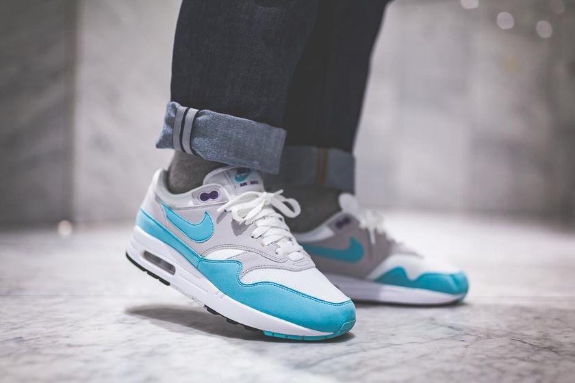 https_%2F%2Fhk.hypebeast.com%2Ffiles%2F2017%2F12%2Fnike-air-max-1-anniversary-aqua-2.jpg