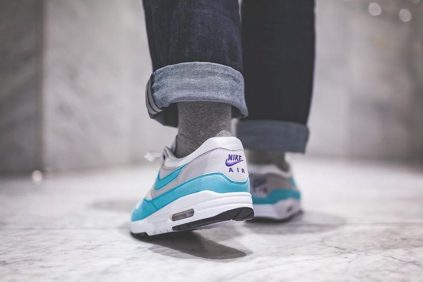 https_%2F%2Fhk.hypebeast.com%2Ffiles%2F2017%2F12%2Fnike-air-max-1-anniversary-aqua-3.jpg