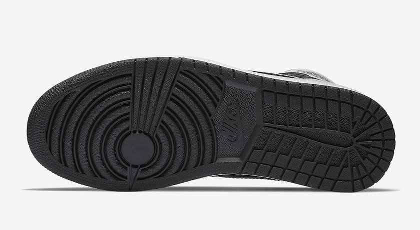 air-jordan-1-re2pect-jeter-555088-008-1.jpg