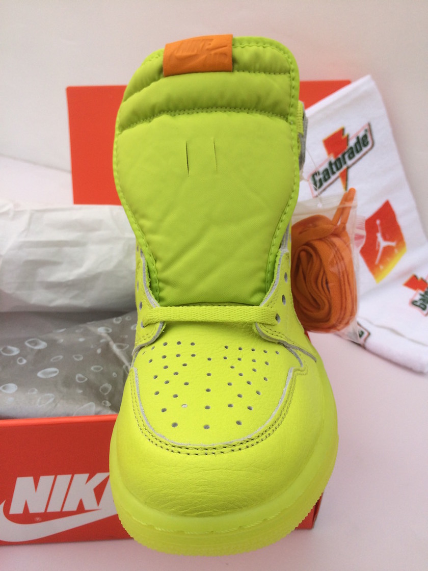 air-jordan-1-gatorade-lemon-lime-cyber-AJ5997-345-release-date-6.jpg