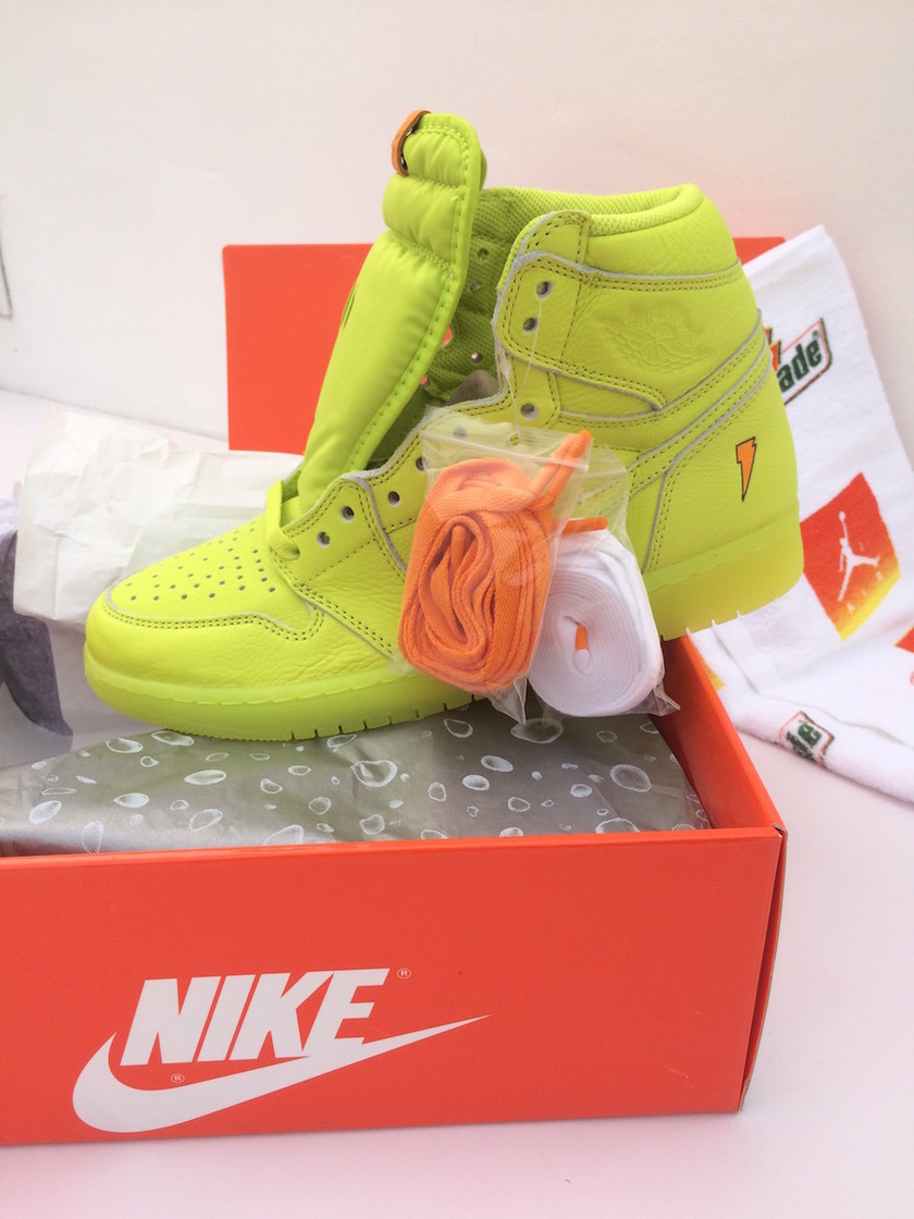 air-jordan-1-gatorade-lemon-lime-cyber-AJ5997-345-release-date-1.jpg