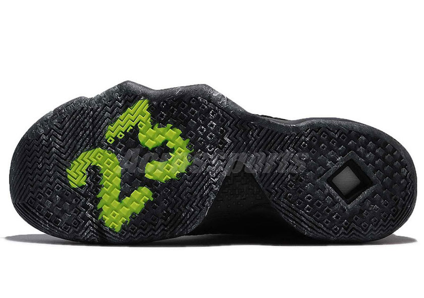 nike-lebron-ambassador-10-ah7580-001-5.jpg