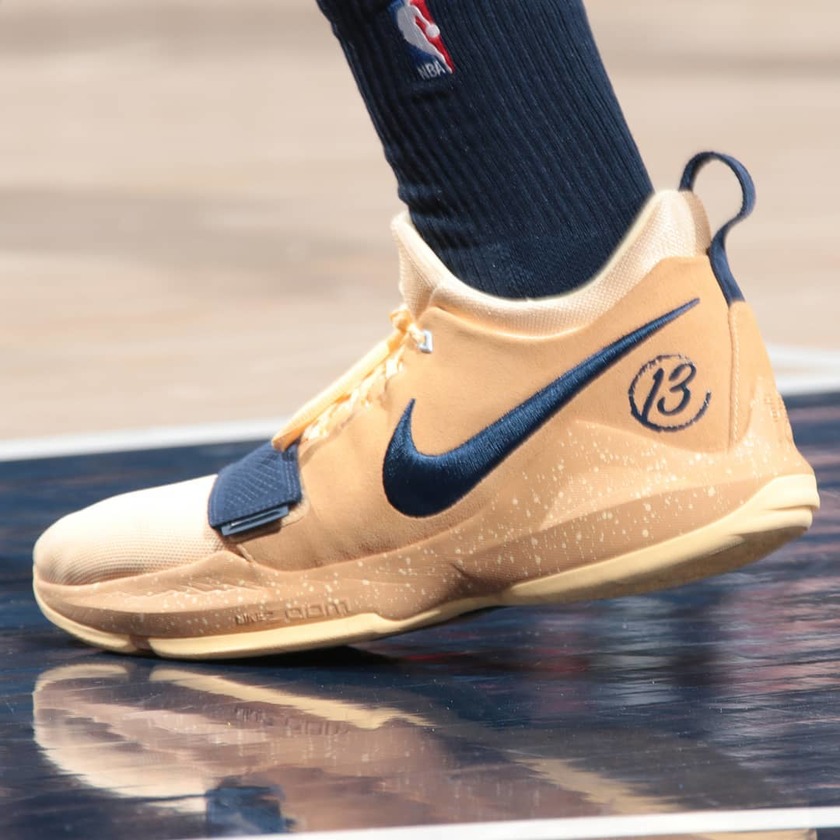 slamkicks_24845168_330157894059790_2326679978625728512_n.jpg
