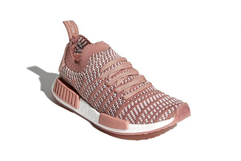 http_2F2Fbae.hypebeast.com2Ffiles2F20172F122Fadidas-nmd-r1-primeknit-stlt-ash-pink-03-768x513.jpg