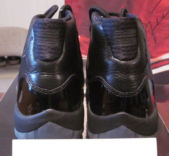 air-jordan-xi-11-blackout-black-friday-release-5.jpg
