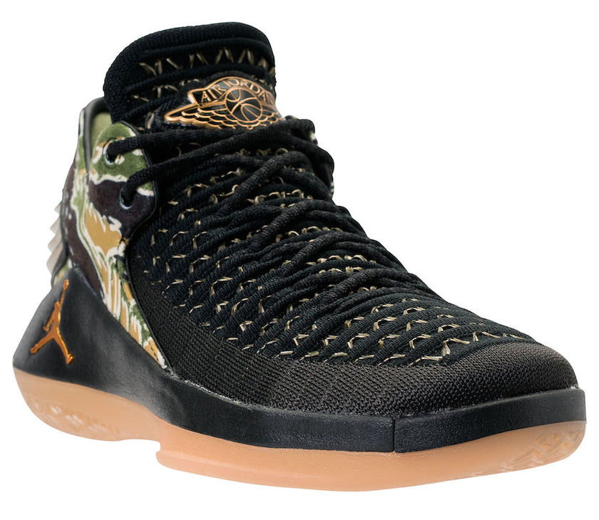 air-jordan-32-low-camo-2.jpg