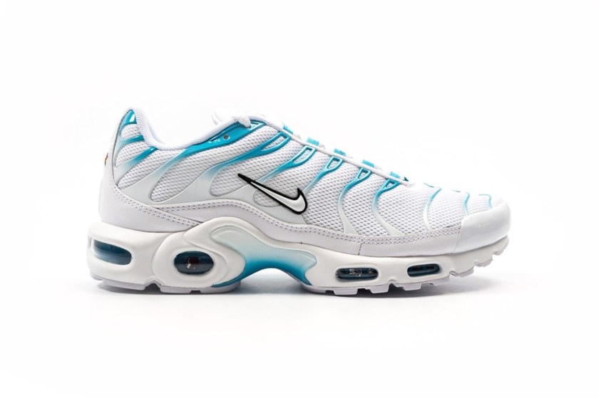 nike-air-max-plus-blue-fury-01.jpg