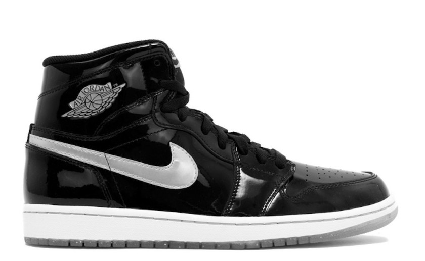 air-jordan-1-metallic-gold-black-2018.jpg