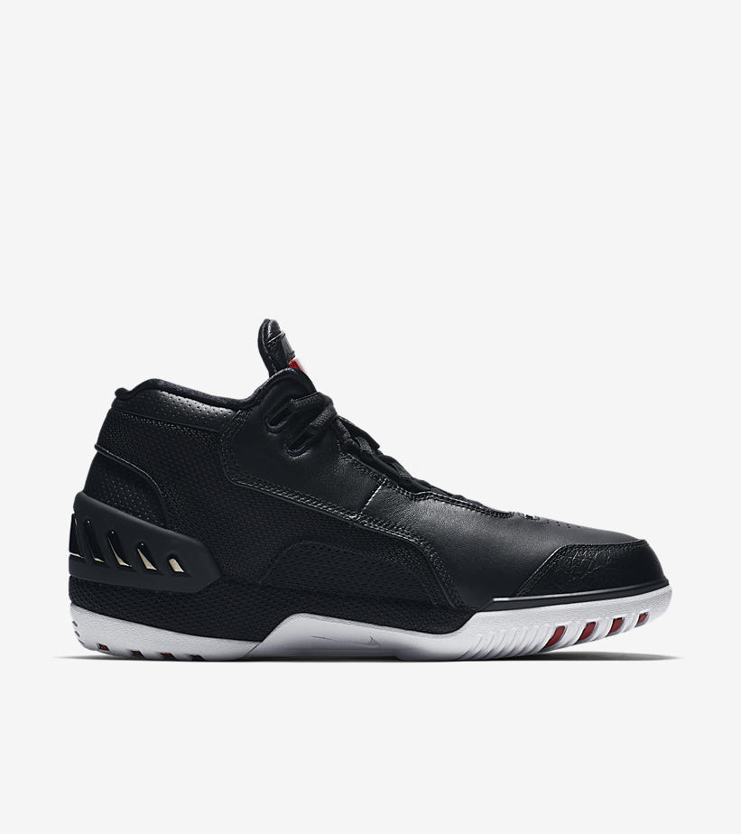 AJ4204_001_C_PREM.jpg