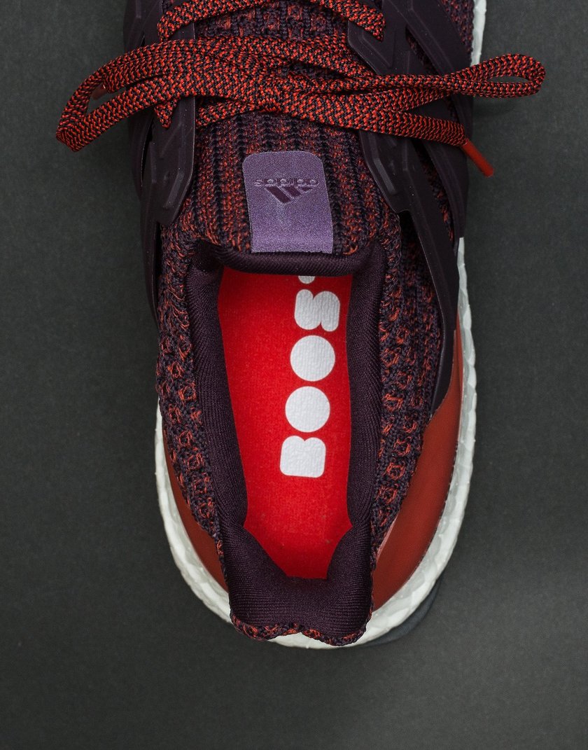 adidas-ultraboost-4-0-burgundy-7.jpg