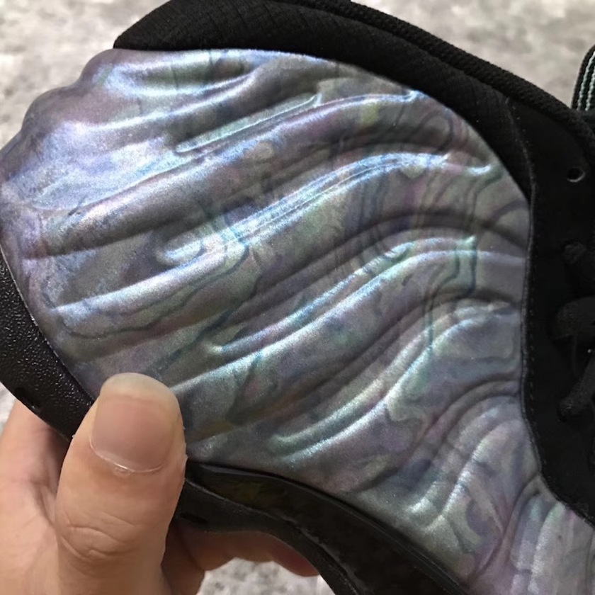 nike-air-foamposite-one-abalone-575420-009-4.jpg