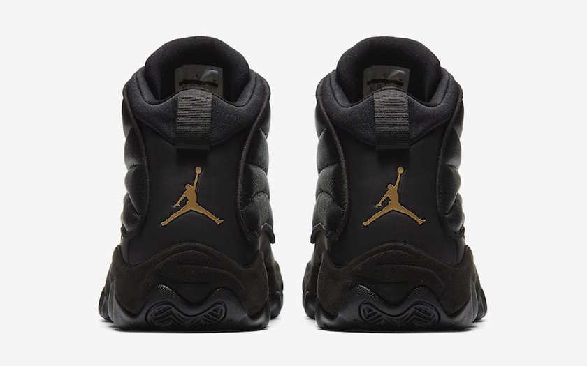 jordan-pro-strong-retro-2018-407285-010-4.jpg