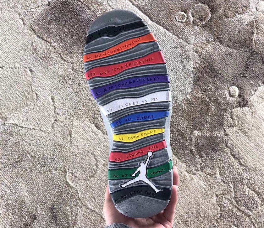 air-jordan-10-retro-cool-grey-7.jpg