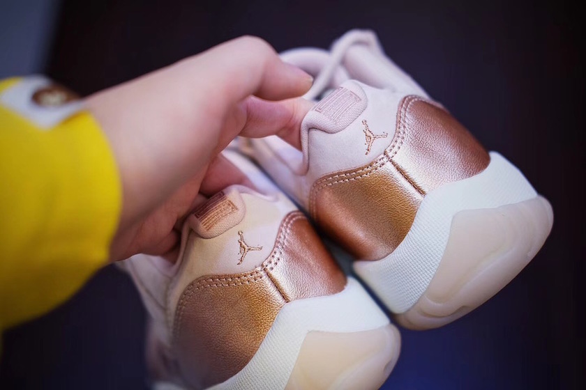 jordan-11-low-rose-gold-8.jpg