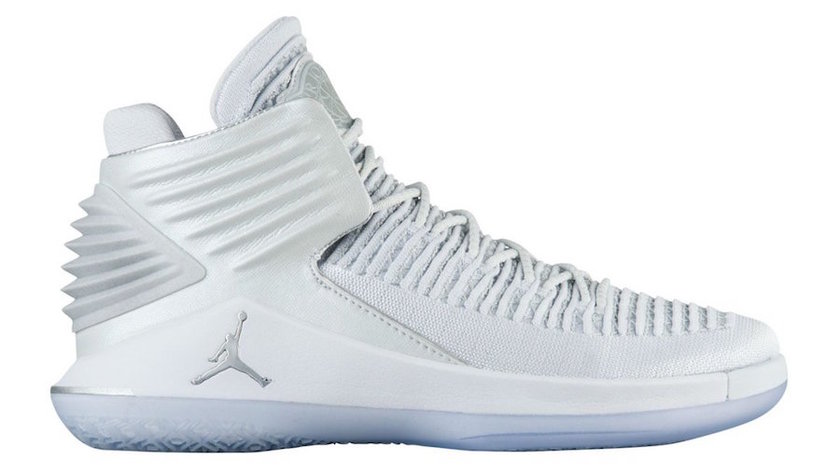 air-jordan-32-pure-platinum-aa1253-007.jpg