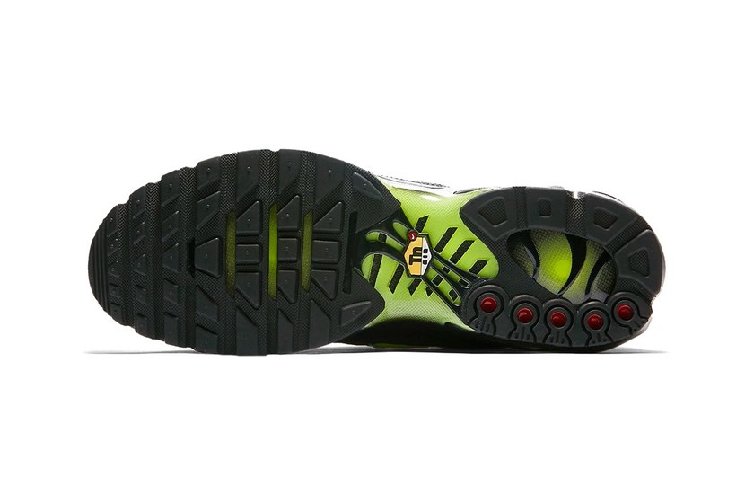 nike-air-max-plus-neon-release-005.jpg