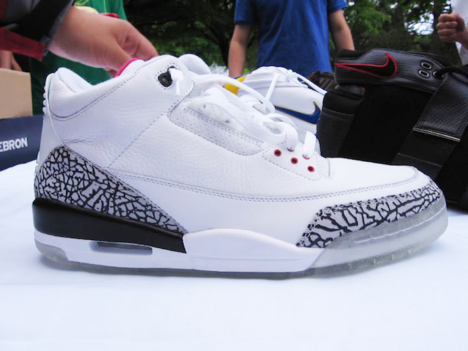 Air-Jordan-3-AS-NRG-Clear-Sole-923096-101.jpg