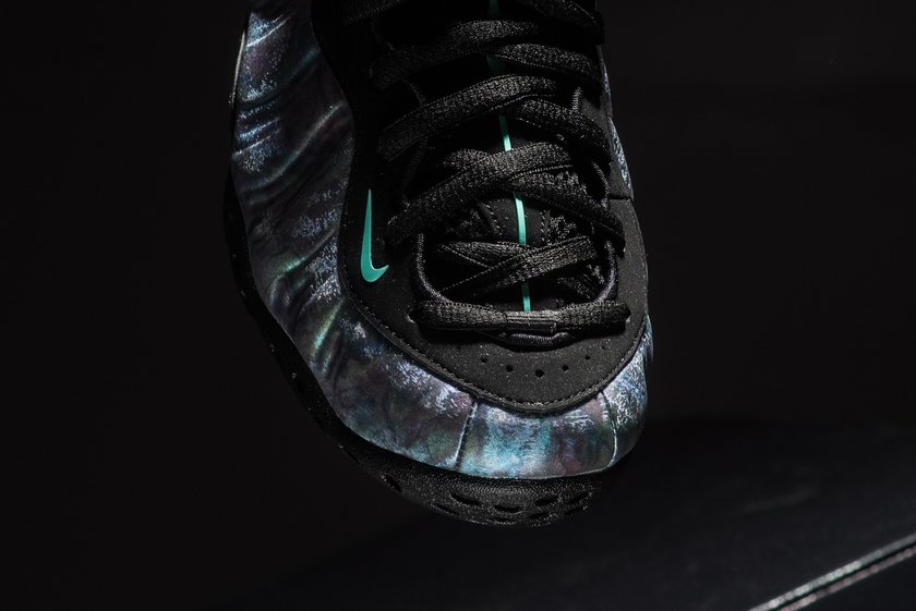 Nike-Air-Foamposite-One-Abalone-6.jpg