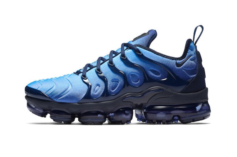 nike-air-vapormax-plus-photo-blue-2.jpg