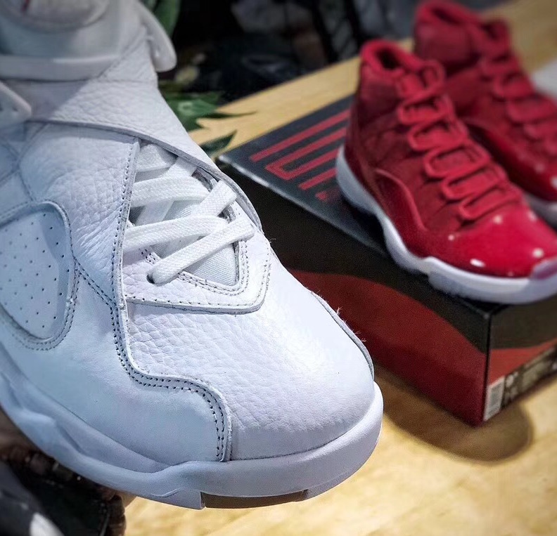 Drake-OVO-Air-Jordan-8-White-AA1239-135-2018-Retro-Toe.jpg