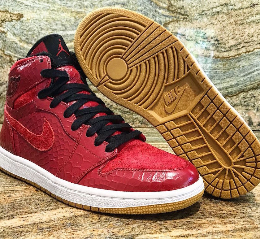 air-jordan-1-high-python-sample-2008-2.jpg