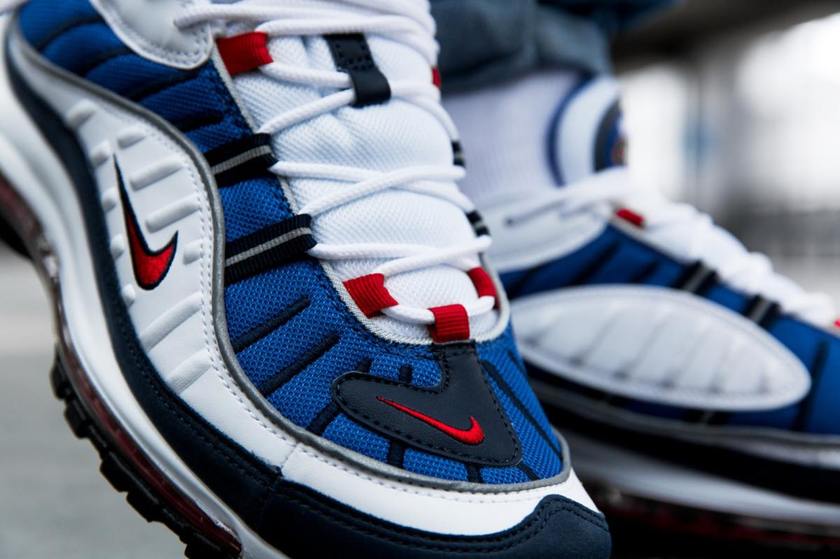 airmax-98-on-feet-3.jpg