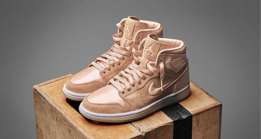 AJ1_Season-of-Her_Shoe_Ice-Peach_Lead_Des – 1920x1020.jpg