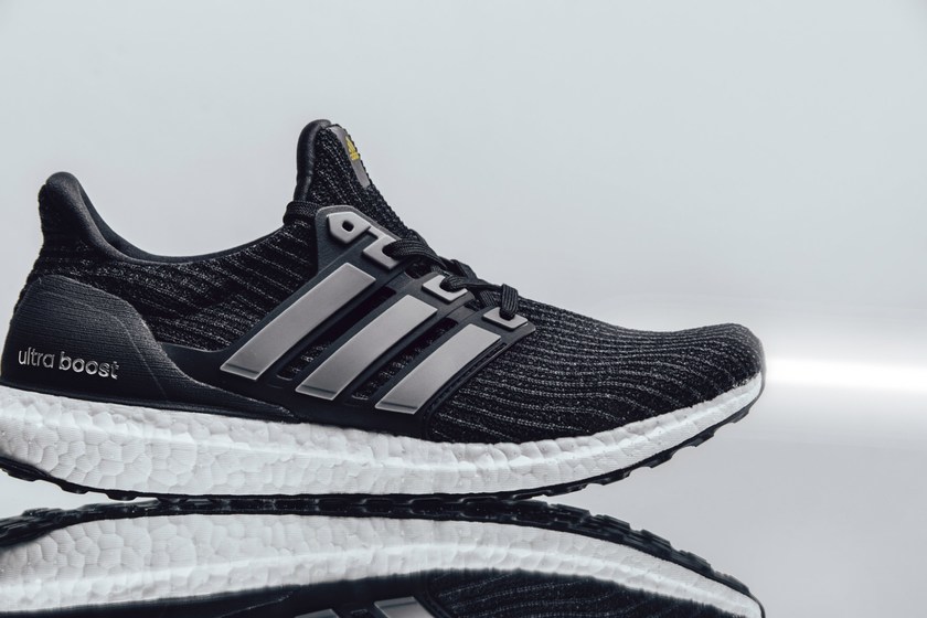 adidas-ultraboost-4-0-ltd-core-black-yellow-closer-look-2.jpg