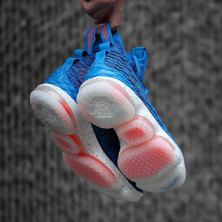 Nike-LeBron-15-HWC-Hardwood-Classics-Blue-Orange-Outsole.jpg