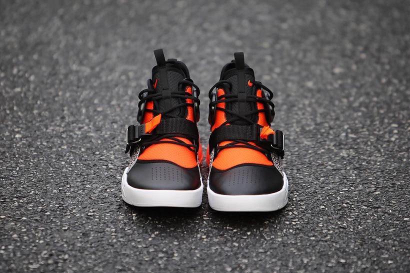 nike-air-force-270-safari-first-look-3.jpg