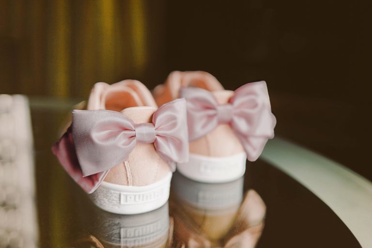 SUEDE-BOW2-768x512.jpg