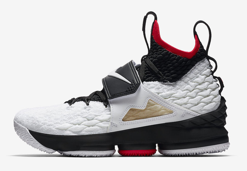 Nike-LeBron-15-Diamond-Turf-LeBron-Watch-Draw-1.jpg