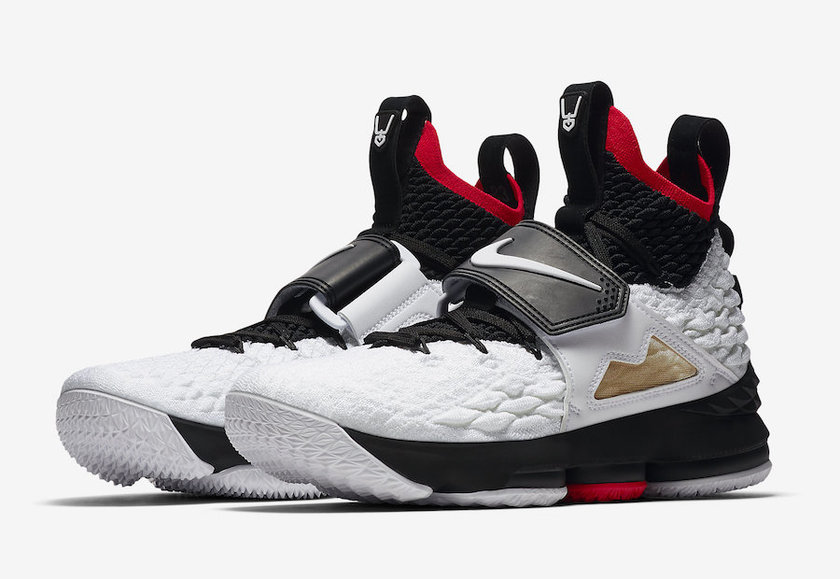 Nike-LeBron-15-Diamond-Turf-LeBron-Watch-Draw-2.jpg