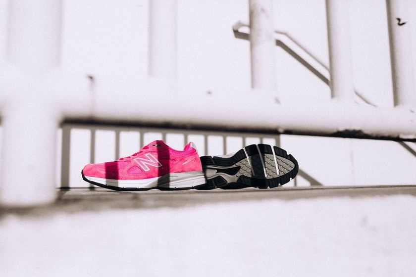 new-balance-m990v4-komen-pink-6.jpg