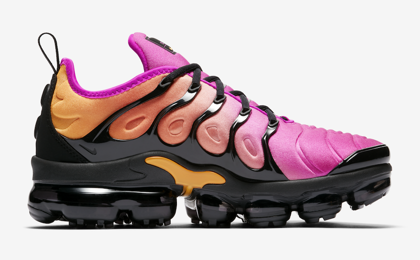 Nike-Air-VaporMax-Plus-Pink-Orange-AO4550-004-Side.png