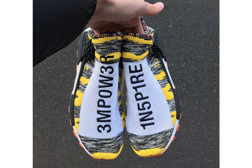 adidas-originals-pharrell-afro-hu-nmd-detail-look-2.jpg