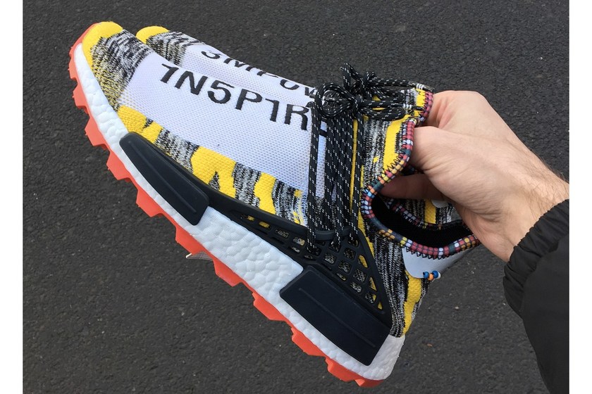 adidas-originals-pharrell-afro-hu-nmd-detail-look-1.jpg