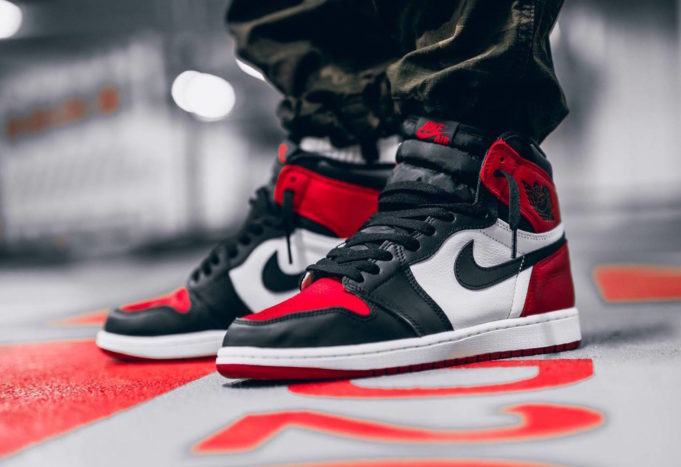 Air-Jordan-1-Retro-High-OG-Bred-Toe-2-2-681x467.jpg