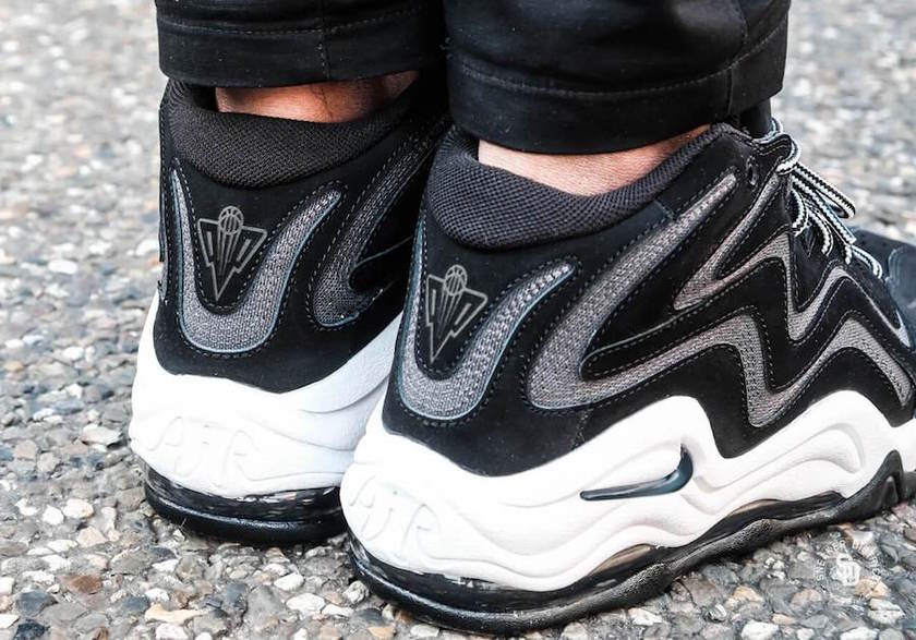 Nike-Air-Pippen-Black-Anthracite-Vast-Grey-On-Foot-6.jpg