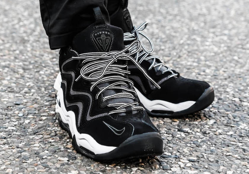 Nike-Air-Pippen-Black-Anthracite-Vast-Grey-On-Foot-2.jpg