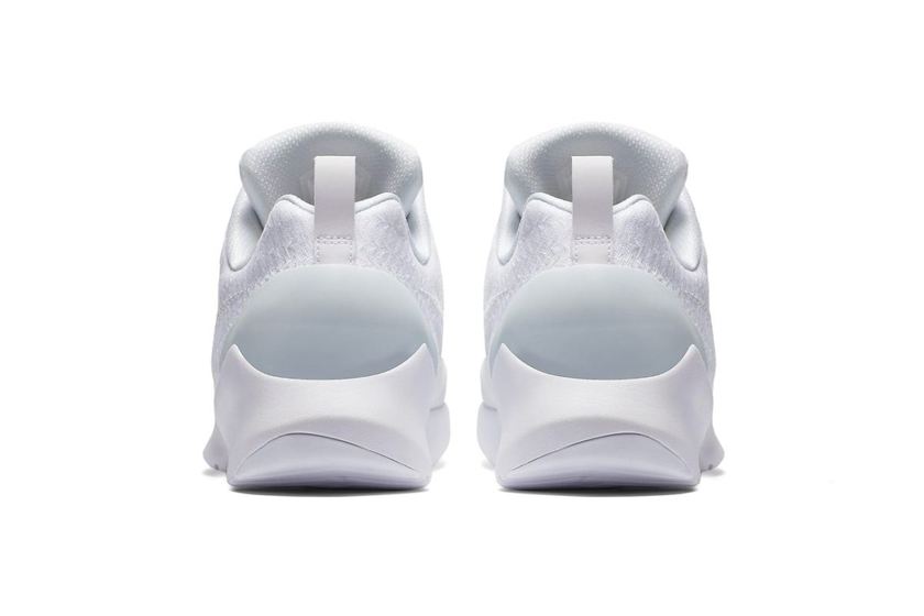 nike-hyperadapt-1-0-black-white-triple-white-release-4.jpg