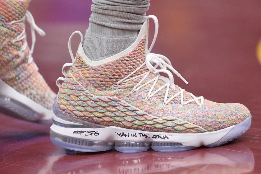 Nike-LeBron-15-Fruity-Pebbles-Multicolor.jpg